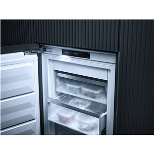 Miele, NoFrost, 213 L, height 177 cm - Built-in freezer